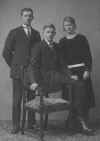 Piet, Tony & Acho febr. 1926.jpg (61497 bytes)